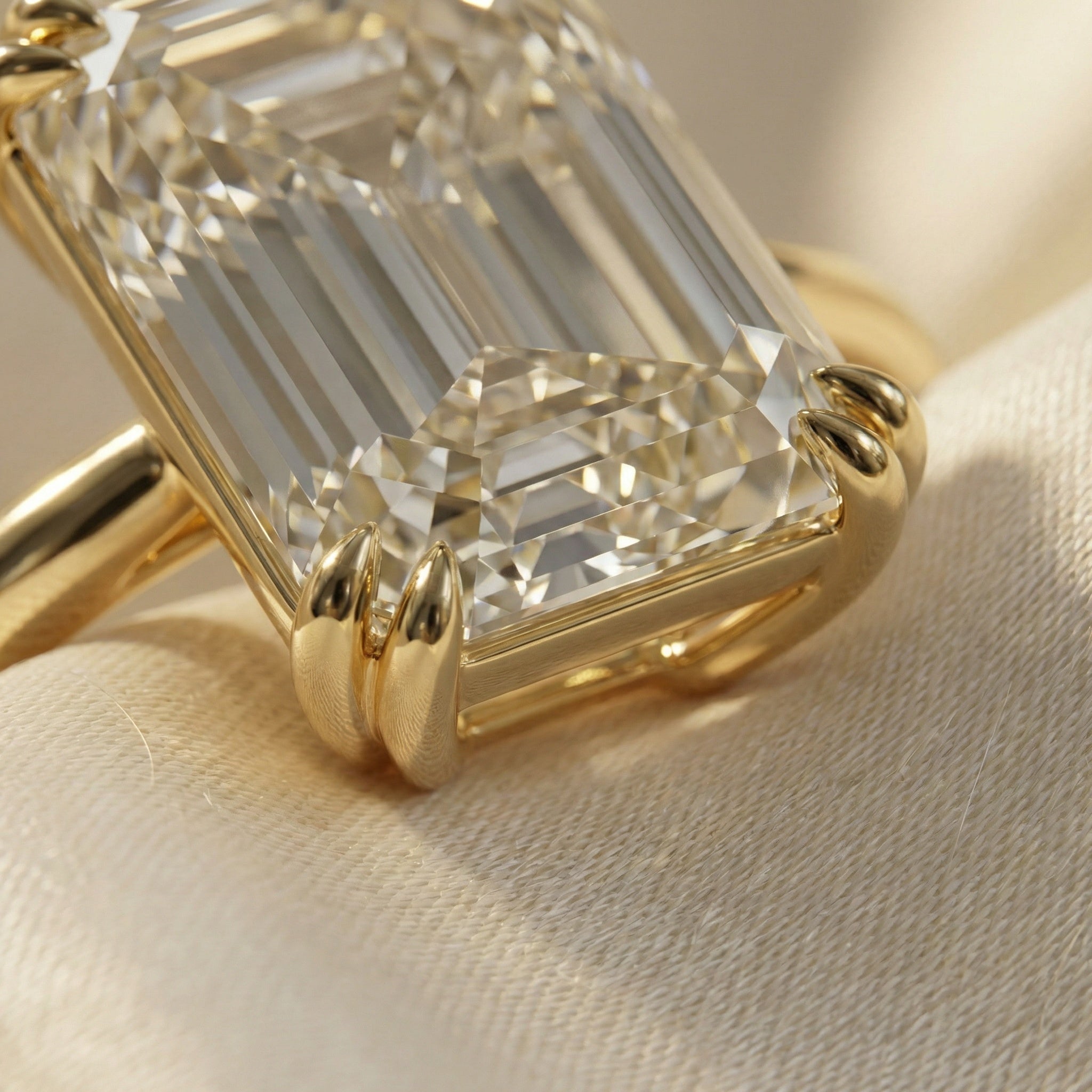 AETERNA RING, EMERALD-CUT MOISSANITE