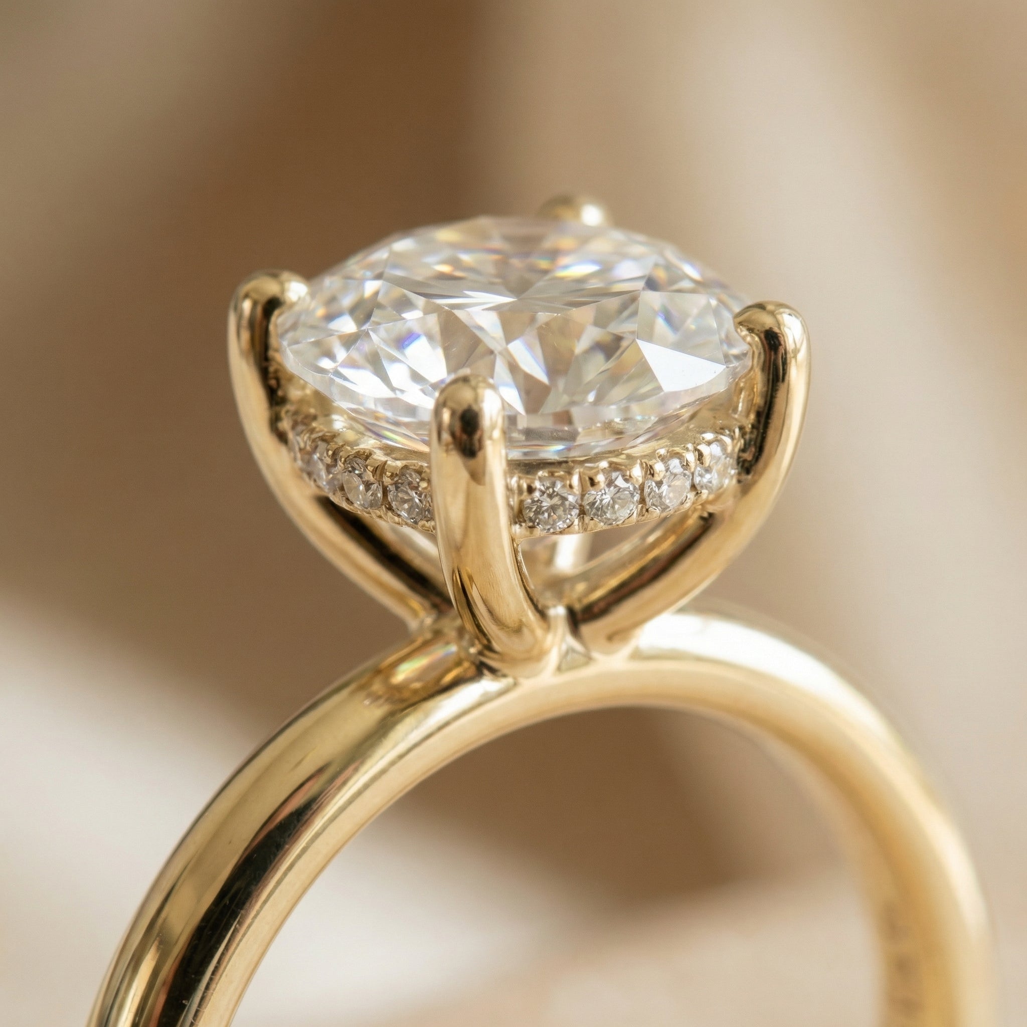 INVICTA RING, BRILLIANT-CUT MOISSANITE