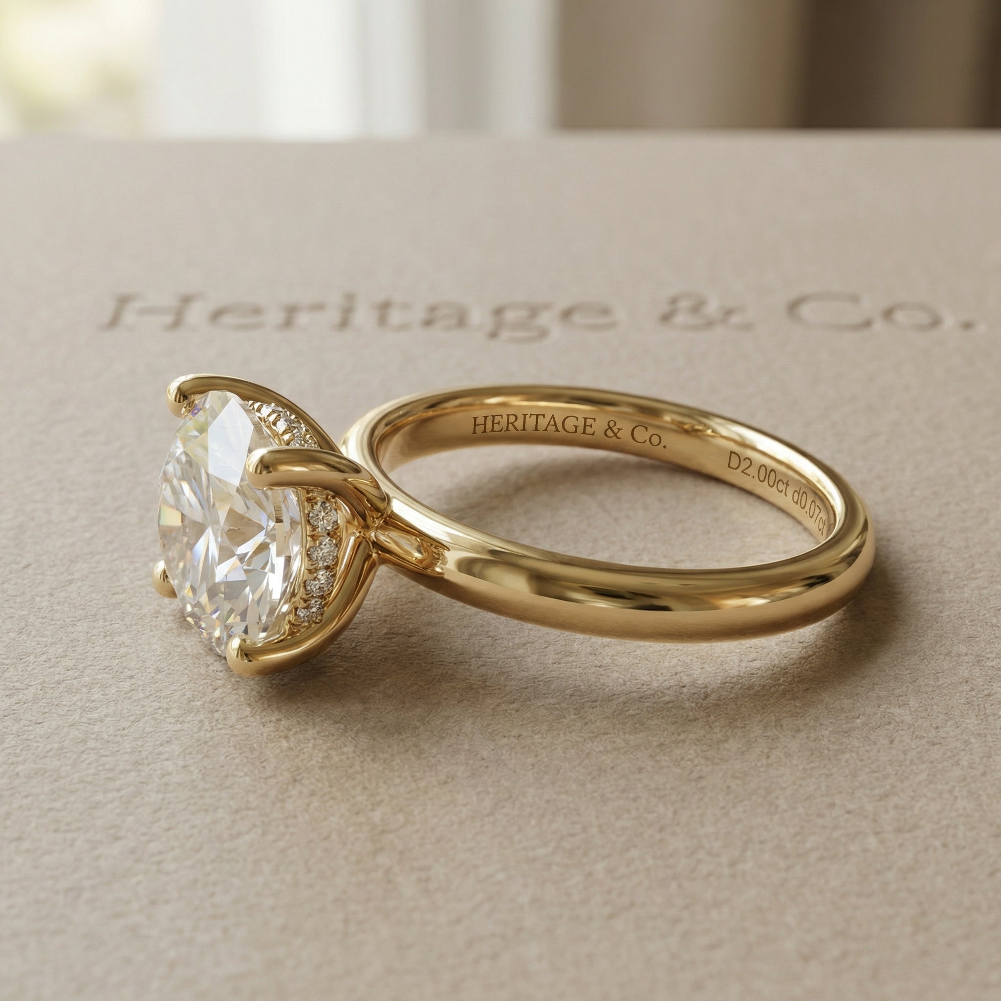 INVICTA RING, BRILLIANT-CUT MOISSANITE