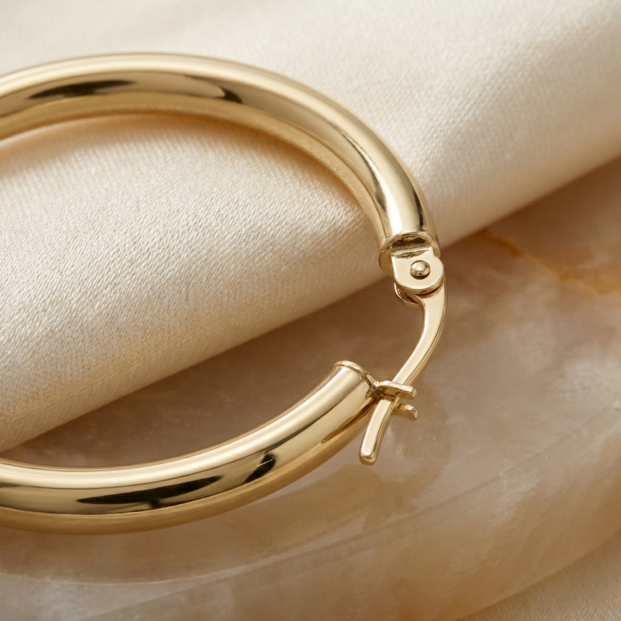 PURUS HOOP EARRINGS, POLISHED GOLD