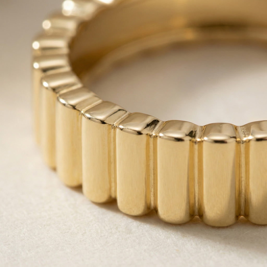 PURUS FLUTED RING, 3MM WIDTH