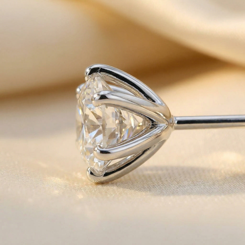 SOLARIS ALBA STUD EARRINGS, 2 DIAMONDS