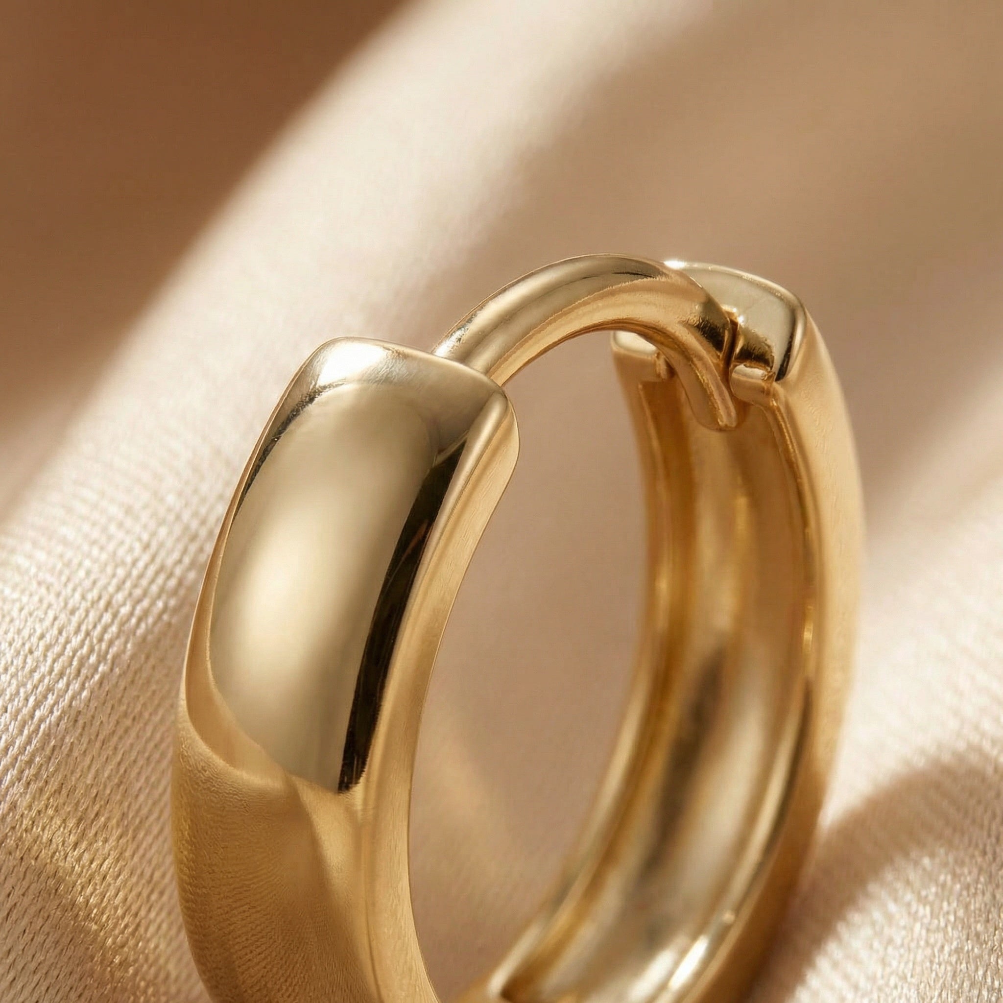 PURUS LUXE EARRINGS, 3.2MM WIDTH