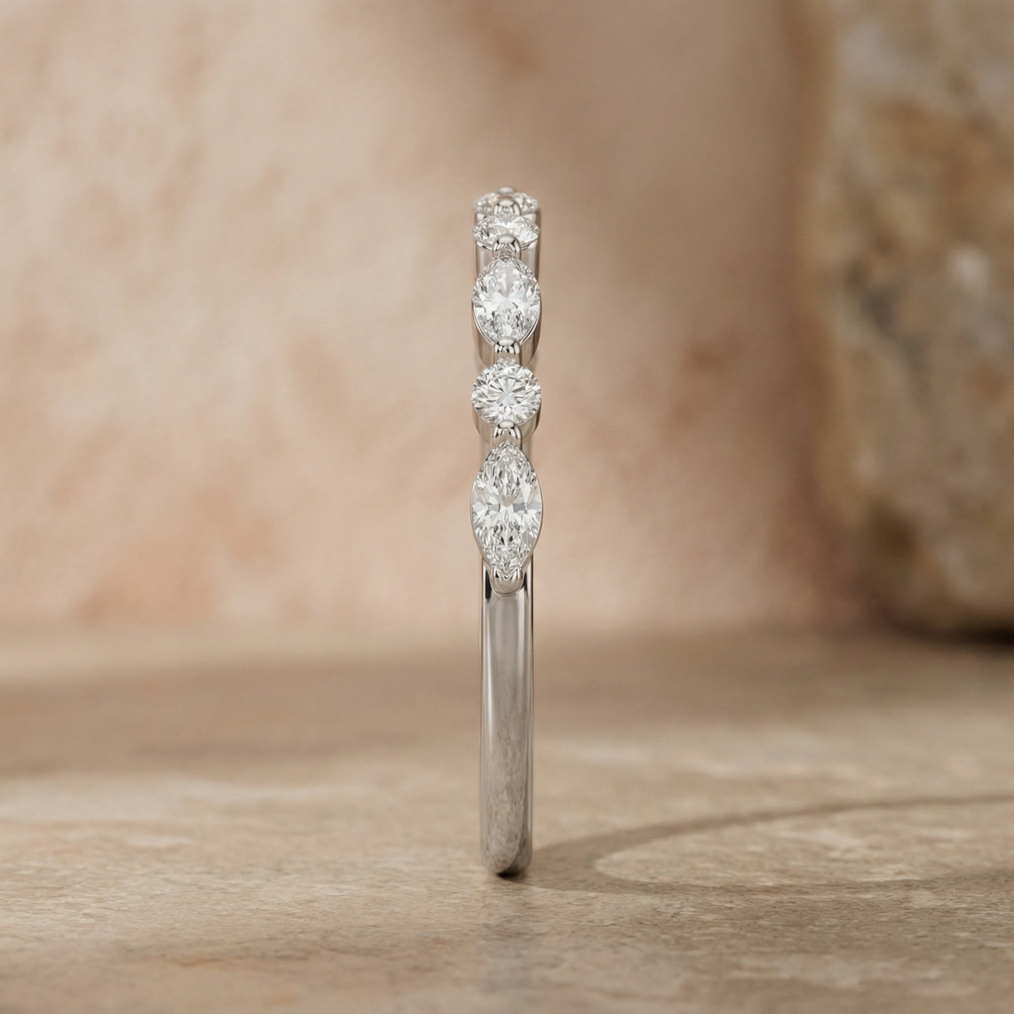 LUMINA ALBA RING, PAVÉ