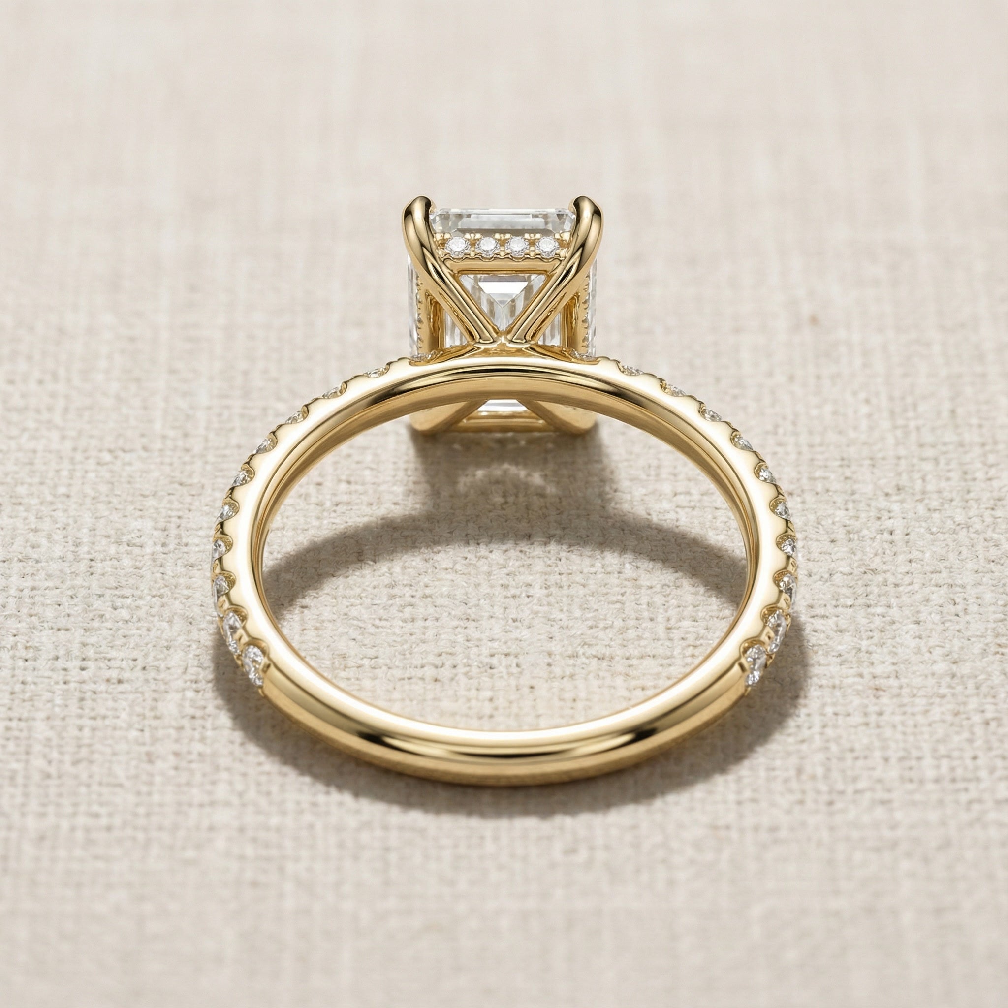 AETERNA RING, EMERALD CUT MOISSANITE, PAVÉ