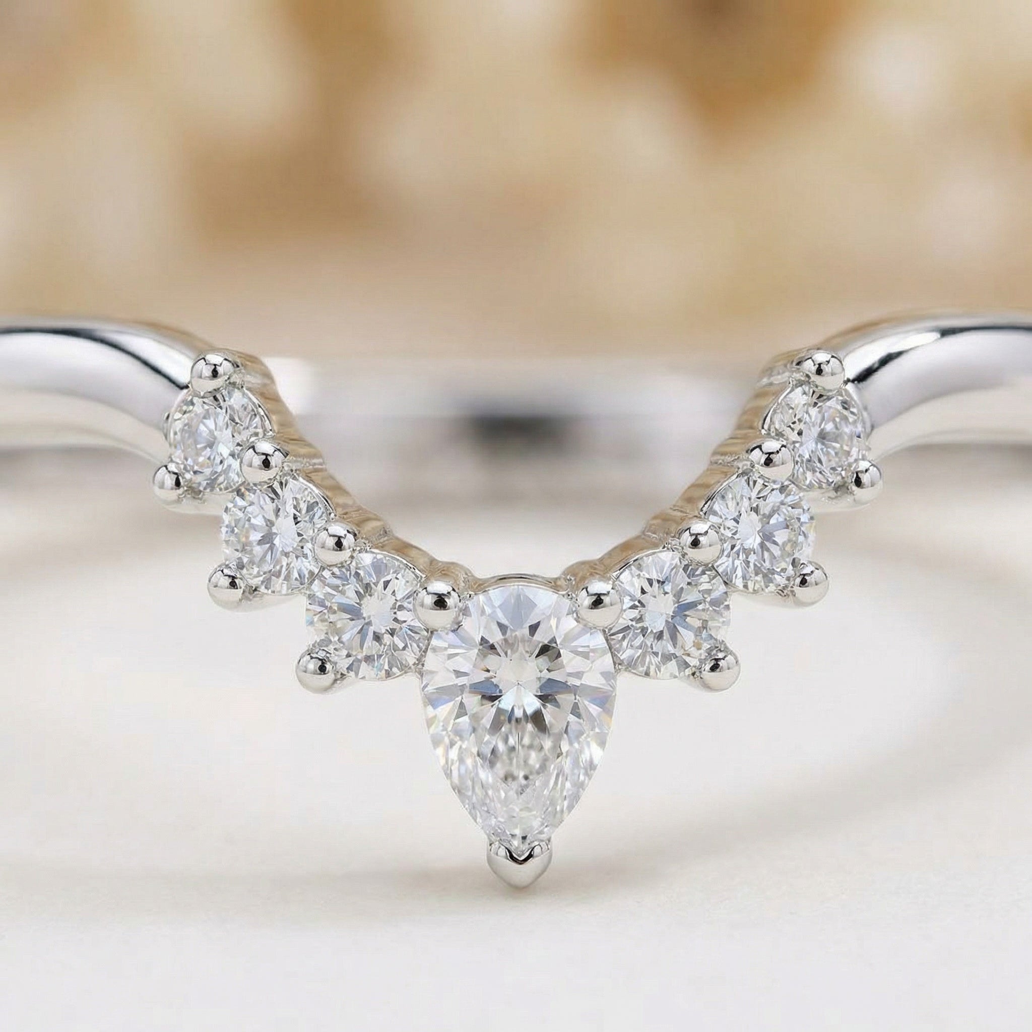 LUMINA ALBA RING, PAVÉ