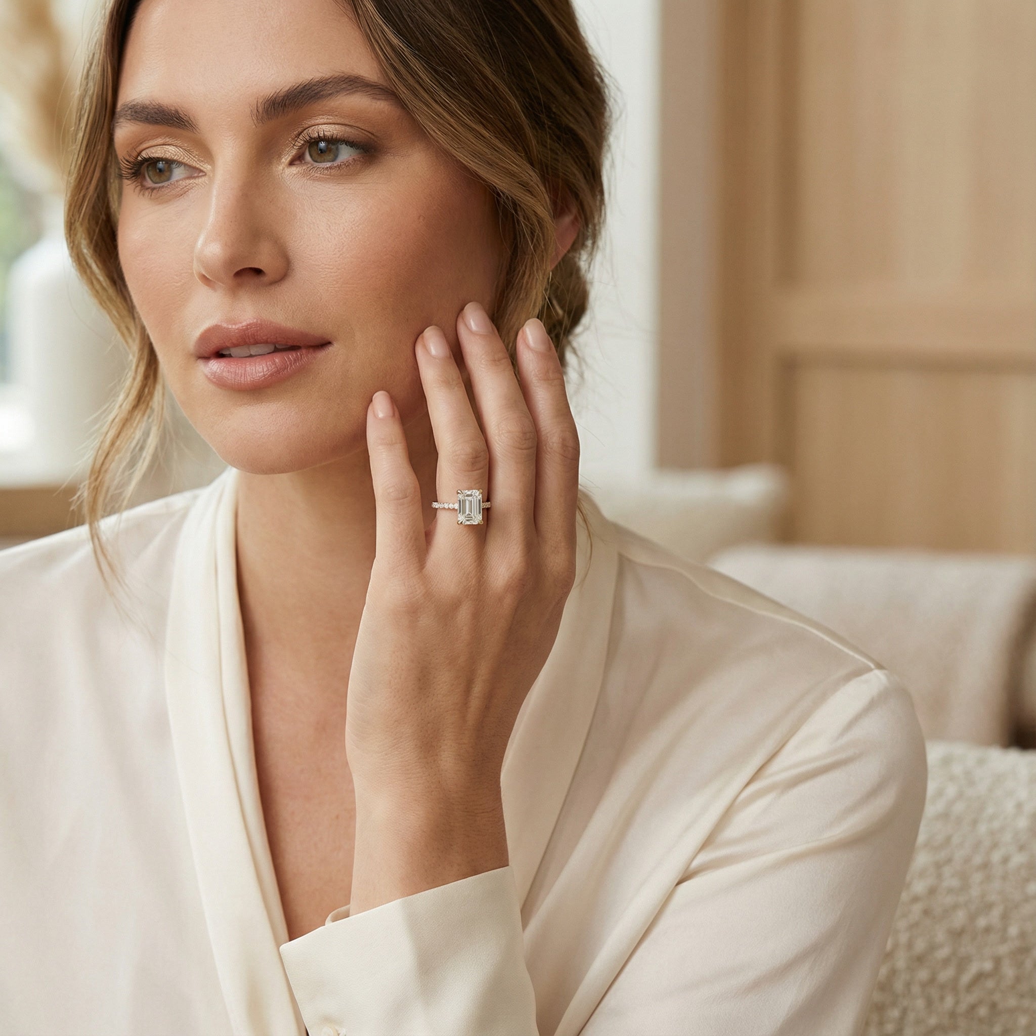 AETERNA RING, EMERALD CUT MOISSANITE, PAVÉ