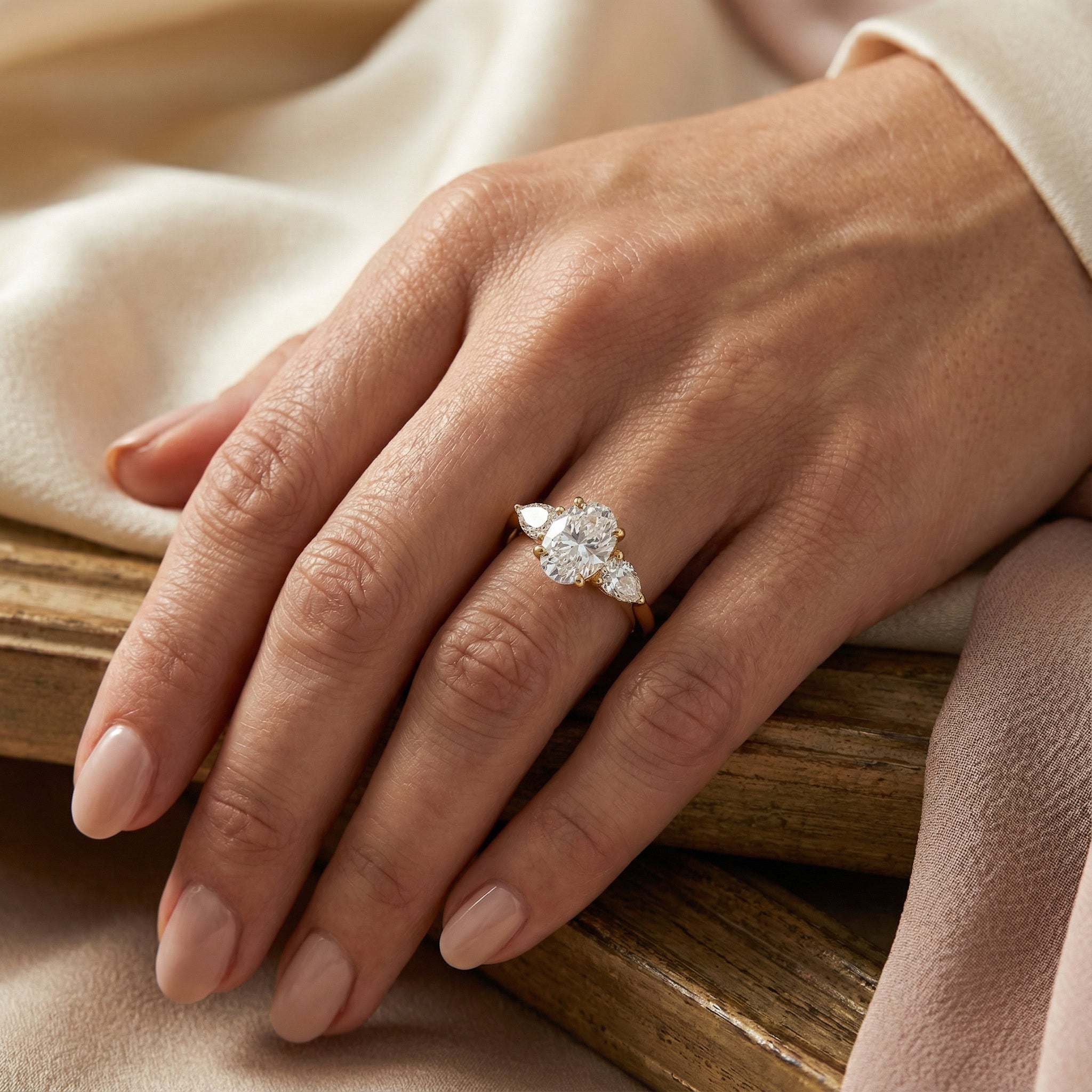 AETERNA RING, OVAL-CUT MOISSANITE, PAVÉ