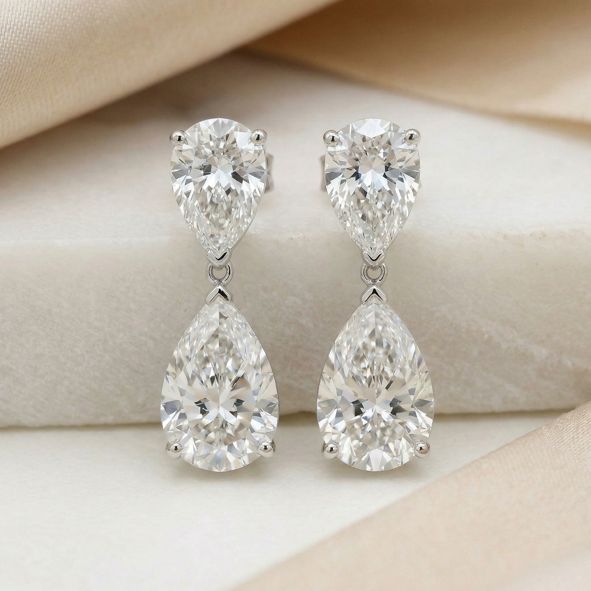 SOLARIS DROP EARRINGS, 4 LAB DIAMONDS